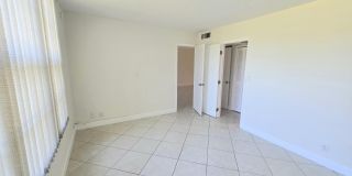 3100 NE 48th Court Gallery 35