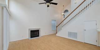 30 PEMBROKE LN Gallery 4