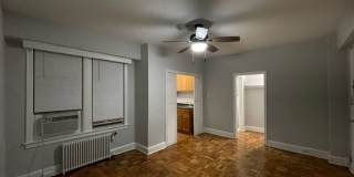 1916 R Street Gallery 39