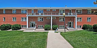 Flats on 75th Gallery 12