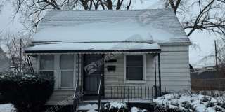 1139 S Bassett St Gallery 1