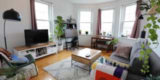 164 Strathmore Rd. Gallery 4