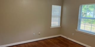 1115 Red Bud Dr Gallery 1