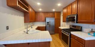 Spacious 3 Bedroom 2.5 Bathroom in Aliso Viejo Gallery 11