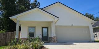 Spacious Modern Home in The Cove! Gallery 1