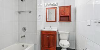 135 38th Street Gallery 10