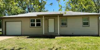 Close to Elementary School Gallery 1