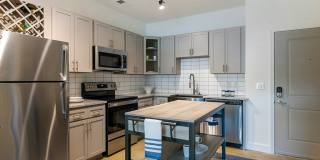 Comet West New Bern Gallery 9