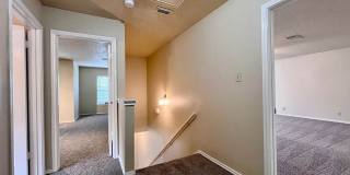Bright and Inviting 2-Story home, conveniently located near to Randolph AFB and SAMMC! Gallery 18
