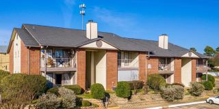 Summerhill Woods Apartments Gallery 1