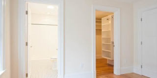 379 Belmont Gallery 7