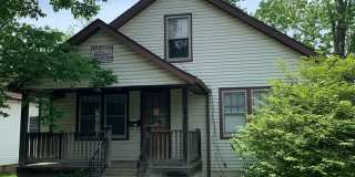 ****AVAILABLE AUGUST 2027**** 3 Bedroom Home with Covered Front Porch - Just Off Washington St Gallery 1