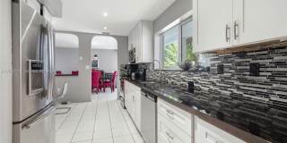 21221 NE 3rd Court, Miami, FL 33179 - 1165 21221 NE 3rd Court, Miami, FL 33179 - 1165 Gallery 1