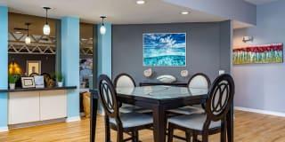 Lofton Place Gallery 16