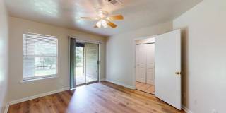 922 Navarro Dr Gallery 12