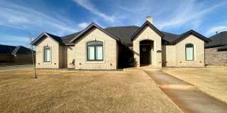 Beautiful 4Bed/3Bath Available! Gallery 1