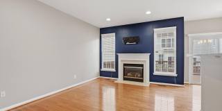 42683 NEWCOMER Terrace Gallery 6