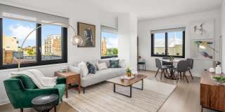 360 Huguenot Gallery 16