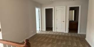 South Charlotte End-Unit Townhome with Main-Level Primary Suite & Bonus Room Gallery 23