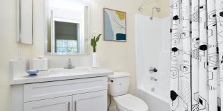 Summit At Warner Center Gallery 34