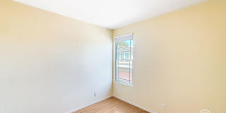 SD: Comfortable 2BD/2BA Townhome in Carmel Mountain Ranch with Community Pool, Attached Garage & In-Unit Laundry Gallery 11