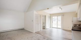 75 Maxwell Avenue Gallery 2