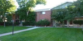 2 bed/1.5 bath town home with covered parking 2 bed/1.5 bath town home with covered parking Gallery 1