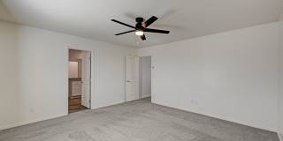 Upgraded 5 bedroom home in Cul-De-Sac!! Gallery 28