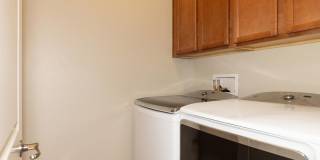 3 Bedroom, 2 Bath  CORNER LOT! ELECTRIC VEHICLE CHARGING STATION! Gallery 23