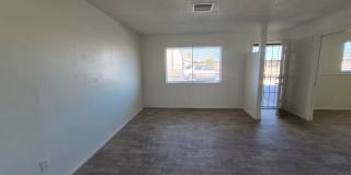 Large 4 Bed 2 Bath House Gallery 10