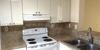 14020 NE 3rd Ct Gallery 3