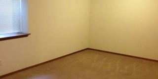 Pre-Leasing Now! 7 Bed 3 Bath with Bonus Room! Gallery 11