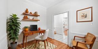 8904 BARROWGATE Court Gallery 12
