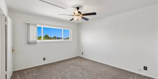 Spacious Home on Corner Lot! Gallery 31