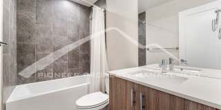 Modern home with 2-Car Attached Garage and Central AC! Gallery 17