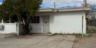 Great 1 Bed 1 Bath located near NMSU Gallery 1