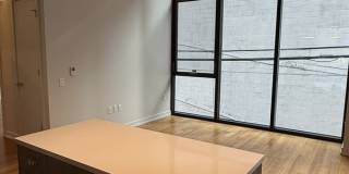 160 W Superior Gallery 3