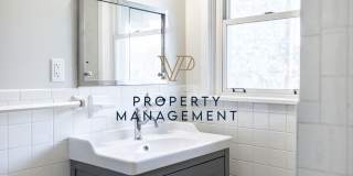 203-209 Indiana Gallery 18