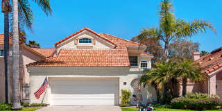 Port Royale three bedroom three bath yard gardener Gallery 1