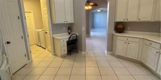 2210 Grove Dr Gallery 8