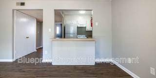 1909 18th Place North Gallery 13