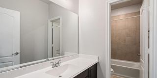 812 Roxby Court Gallery 3