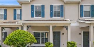 Charming Avalon Park 3/2.5 Townhome with 2-Car Garage! Charming Avalon Park 3/2.5 Townhome with 2-Car Garage! Gallery 1