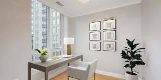 10 E Delaware Place unit: 14A Gallery 9