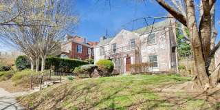 NW DC locale...3 level - 2 bed + Den with 2.5 & off street parking  - 16 months only Gallery 42