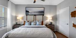 Bainbridge Creekside Gallery 6