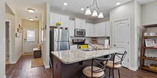 207 Balboa Parkway Gallery 31