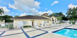 251 W Palm Cir W Gallery 33