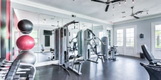 Cypress Lake Apartments Gallery 4