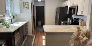 Beautiful Spanaway Home in Quiet Neighborhood Gallery 12